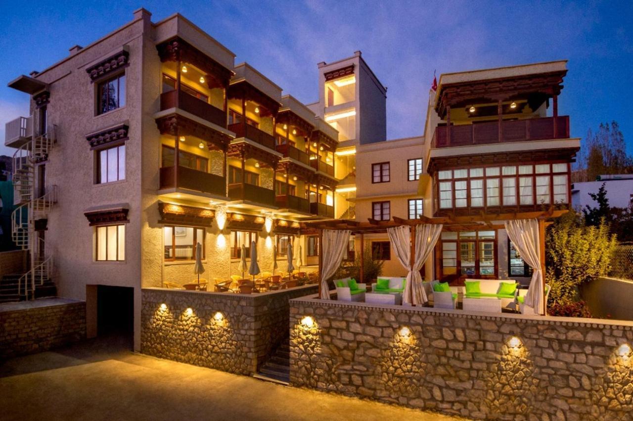 Ashoka Ladakh Hotel Leh Exterior photo