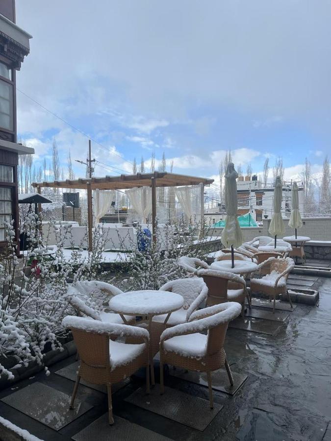 Ashoka Ladakh Hotel Leh Exterior photo